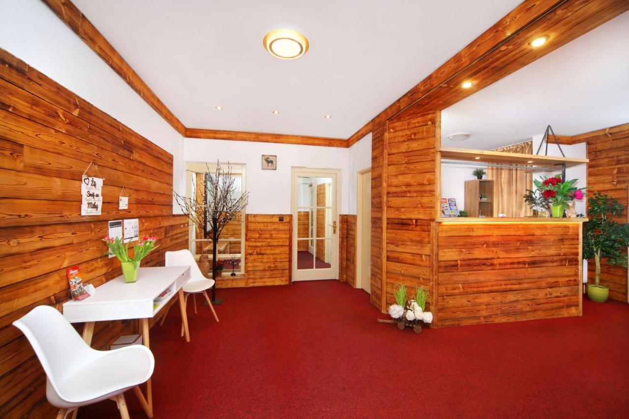 Hotel Hradec Spindleruv Mlyn Exterior photo